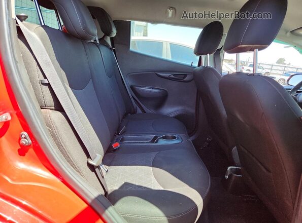 KL8CD6SA6LC428712 2020 CHEVROLET SPARK Red Widok tylnych siedzeń