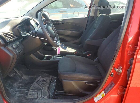 KL8CD6SA6MC718708 2021 CHEVROLET SPARK Red Вид салону спереду