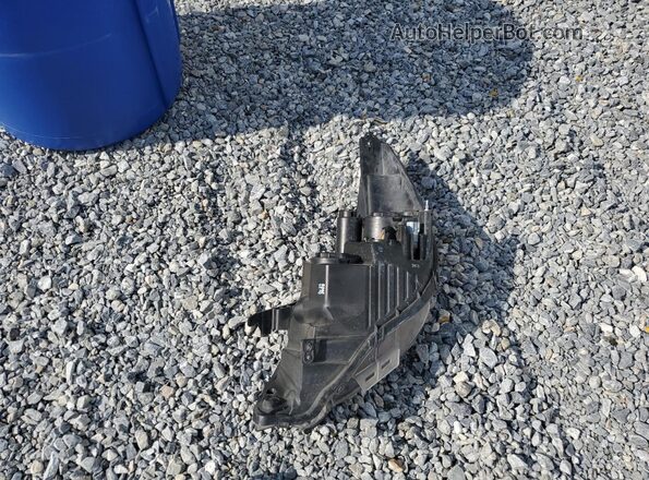 KL8CD6SA6NC011304 2022 CHEVROLET SPARK Blue ძრავის განყოფილების ხედი