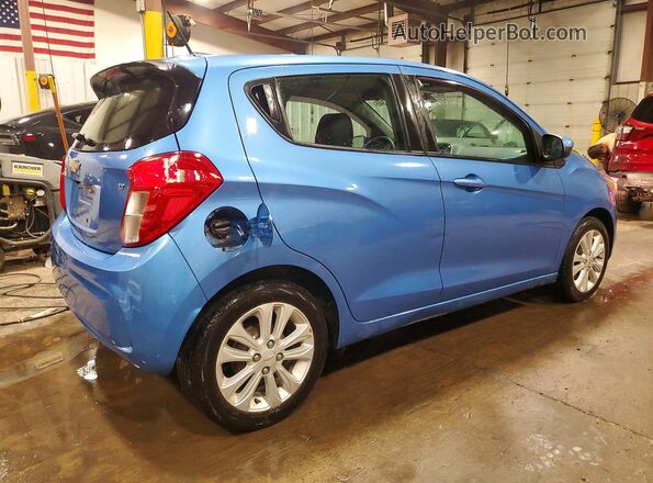 KL8CD6SA7JC422513 2018 CHEVROLET SPARK Blue Tył prawy