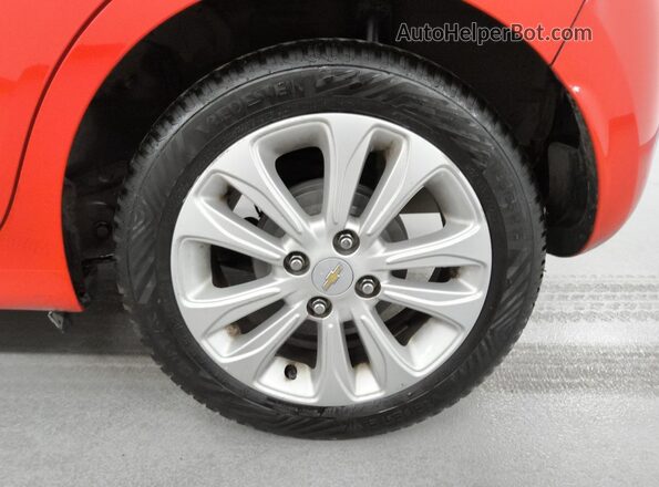 KL8CD6SA7JC456757 2018 CHEVROLET SPARK Red 