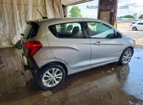 KL8CD6SA8LC455605 2020 CHEVROLET SPARK Silver Trasero derecho