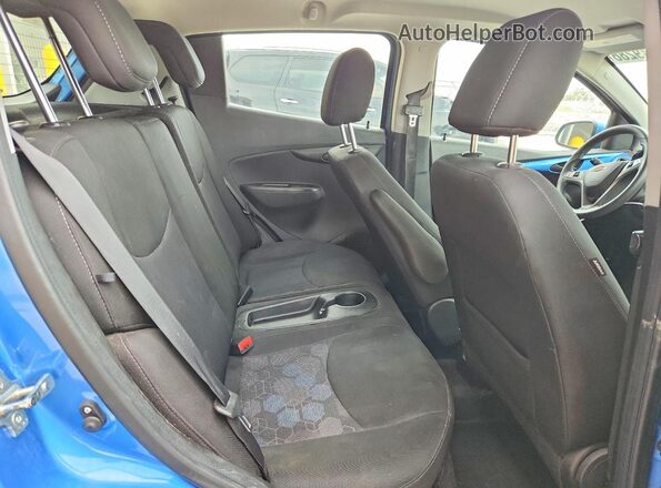 KL8CD6SA9JC453424 2018 CHEVROLET SPARK Blue Вид задніх сидінь