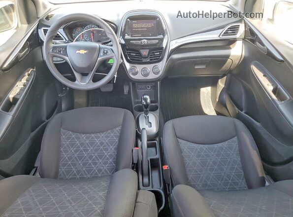 KL8CD6SA9KC743048 2019 CHEVROLET SPARK Silver წინა პანელის ხედი