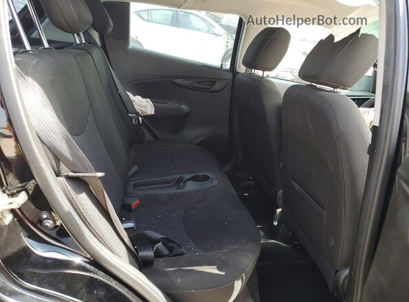 KL8CD6SA9MC706892 2021 CHEVROLET SPARK Black Rear seats view