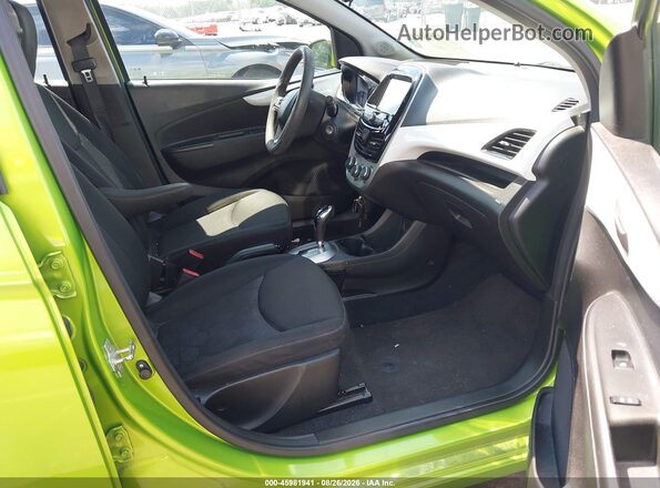 KL8CD6SAXGC647016 2016 CHEVROLET SPARK Green წინა სალონის ხედი