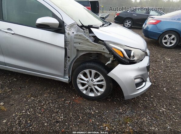 KL8CD6SAXLC447215 2020 CHEVROLET SPARK Silver Widok z przodu
