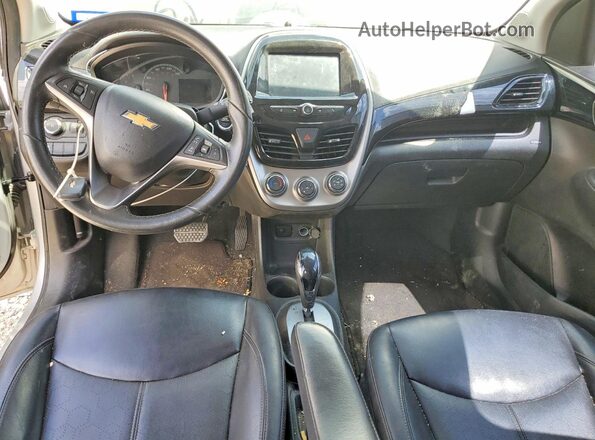 KL8CF6SA1GC633306 2016 CHEVROLET SPARK Silver Առջևի վահանակի տեսք