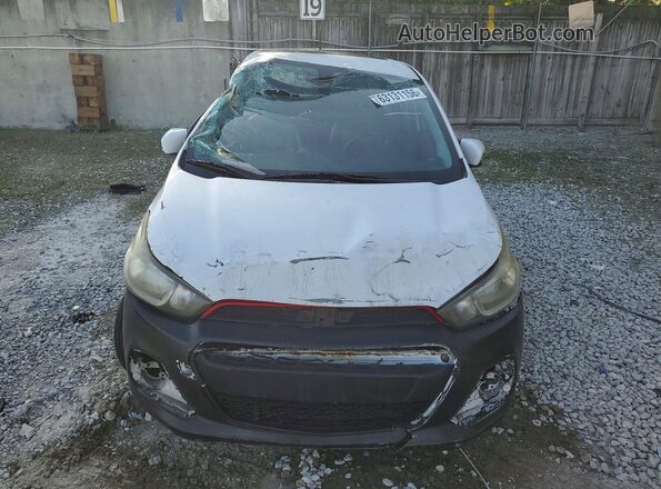 KL8CF6SA4GC571013 2016 CHEVROLET SPARK White Front view
