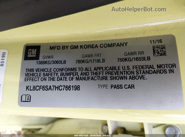 KL8CF6SA7HC766198 2017 CHEVROLET SPARK Yellow Widok komory silnika