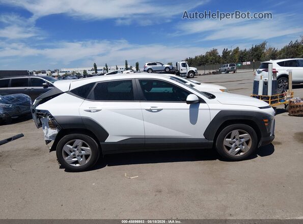 KM8HA3AB5SU326644 2025 HYUNDAI KONA White Սալոնի 360 աստիճան տեսք