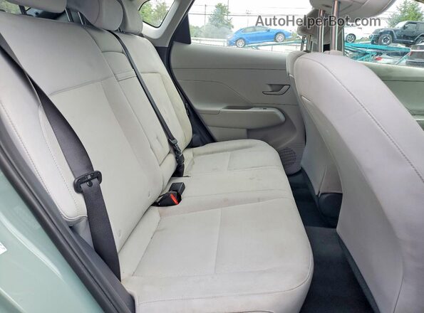 KM8HA3AB6RU069195 2024 HYUNDAI KONA Зеленый Вид задней части салона