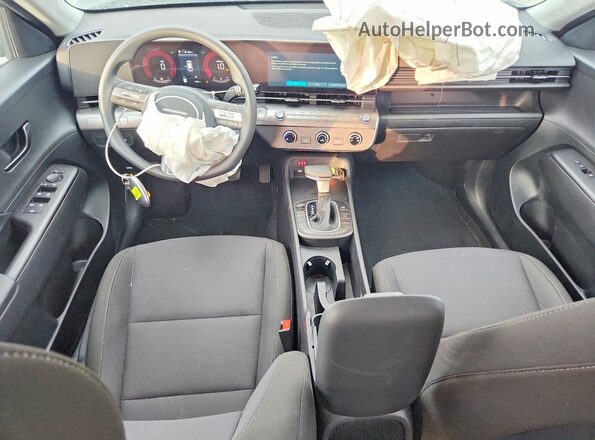 KM8HA3AB8TU450361 2026 HYUNDAI KONA Blue Vista del salpicadero