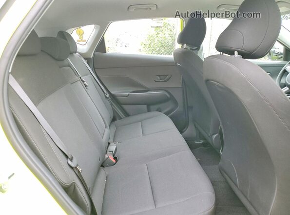 KM8HA3AB9SU207642 2025 HYUNDAI KONA Yellow Widok wnętrza z tyłu