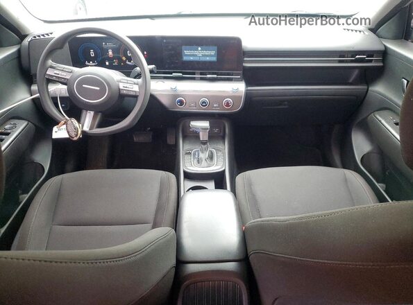 KM8HA3ABXRU047104 2024 HYUNDAI KONA White Vista del salpicadero