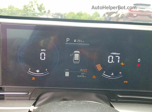 KM8HA3ABXRU047104 2024 HYUNDAI KONA White Vista del cuadro de instrumentos