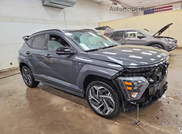 KM8HACA35RU054681 2024 HYUNDAI KONA Gray წინა მარჯვენა