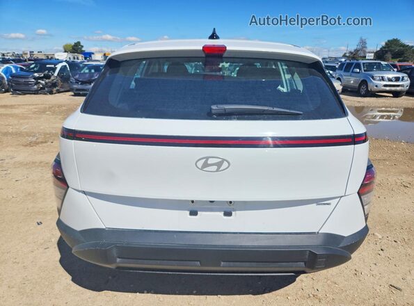 KM8HACAB7RU145166 2024 HYUNDAI KONA Белый Вид сзади