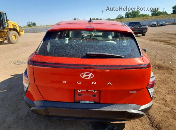 KM8HACAB9RU102013 2024 HYUNDAI KONA Оранжевый Вид сзади