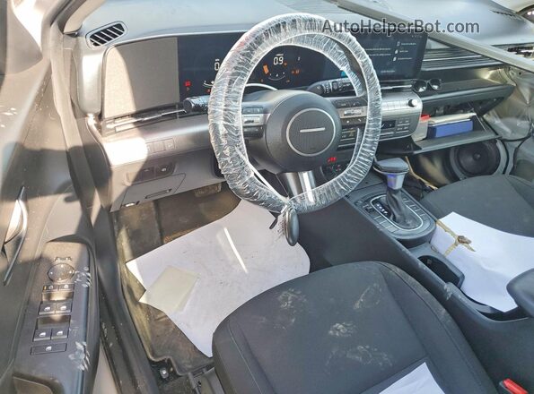KM8HB3AB2RU041939 2024 HYUNDAI KONA Серый Вид панели приборов