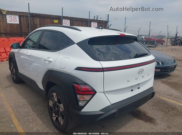 KM8HB3AB2SU207172 2025 HYUNDAI KONA White 360 interior view