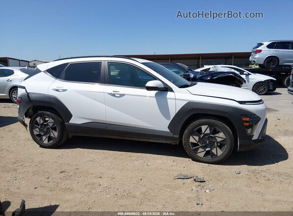 KM8HB3AB2SU273205 2025 HYUNDAI KONA White Вид задньої частини салону