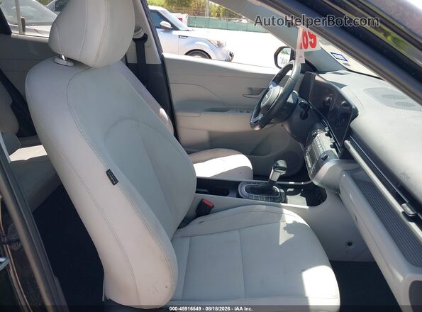 KM8HB3AB2SU322449 2025 HYUNDAI KONA Black Вид салону спереду