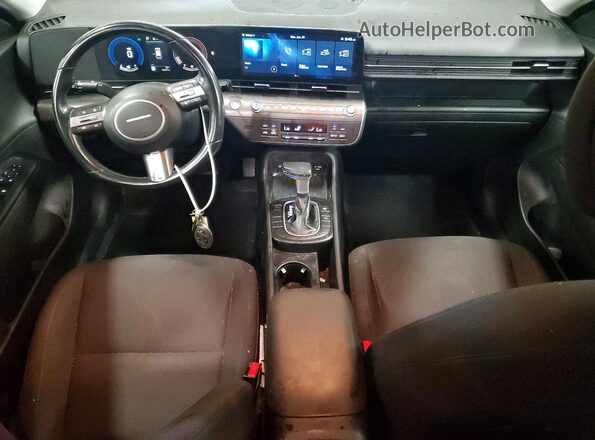 KM8HB3AB3RU053694 2024 HYUNDAI KONA Blue Vista del salpicadero