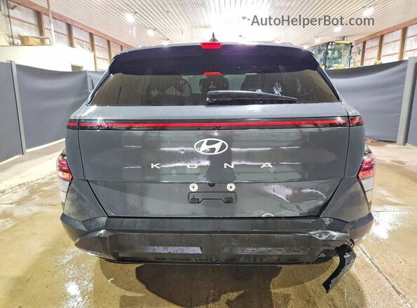 KM8HB3AB6RU146127 2024 HYUNDAI KONA Gray Widok z tyłu