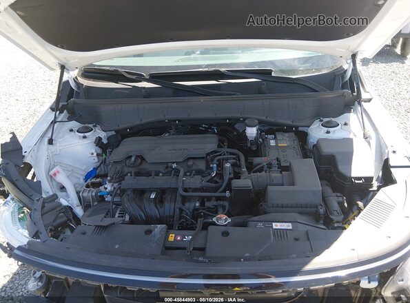 KM8HB3AB6SU334572 2025 HYUNDAI KONA White Rear view
