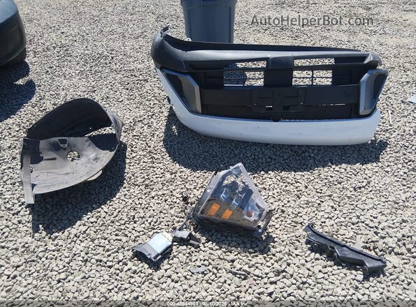 KM8HB3AB6SU334572 2025 HYUNDAI KONA White Instrument cluster view
