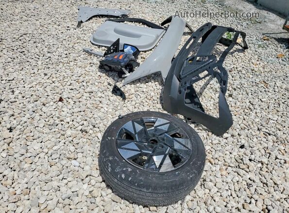KM8HB3AB8SU199739 2025 HYUNDAI KONA Gray Engine compartment view
