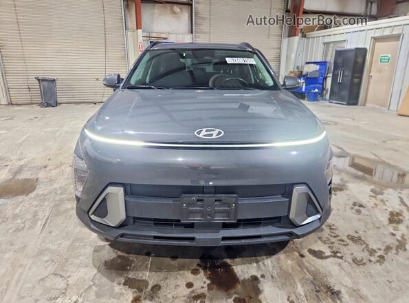 KM8HB3AB8SU321063 2025 HYUNDAI KONA Gray Widok z przodu