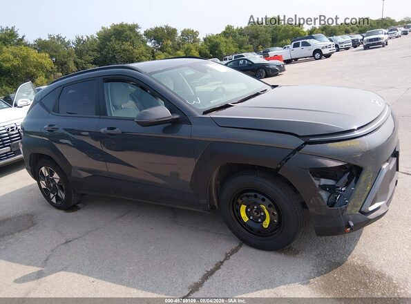 KM8HB3AB8SU339952 2025 HYUNDAI KONA Gray Widok wnętrza z tyłu