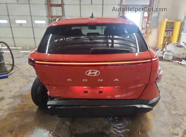 KM8HB3AB9RU183303 2024 HYUNDAI KONA Red Vista interior de 360 grados