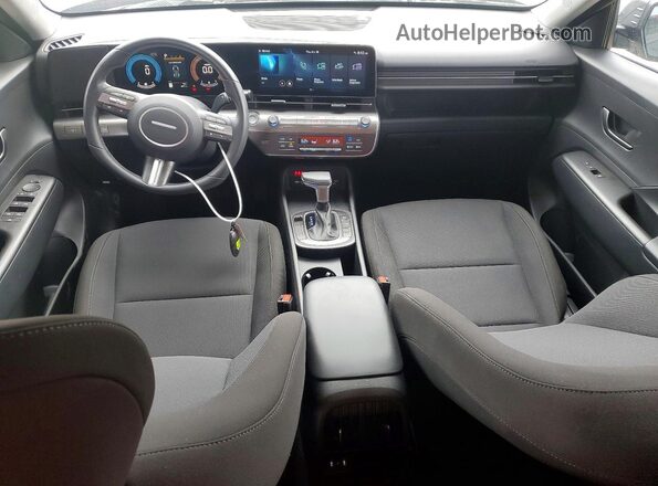 KM8HB3ABXSU269922 2025 HYUNDAI KONA Gray წინა პანელის ხედი