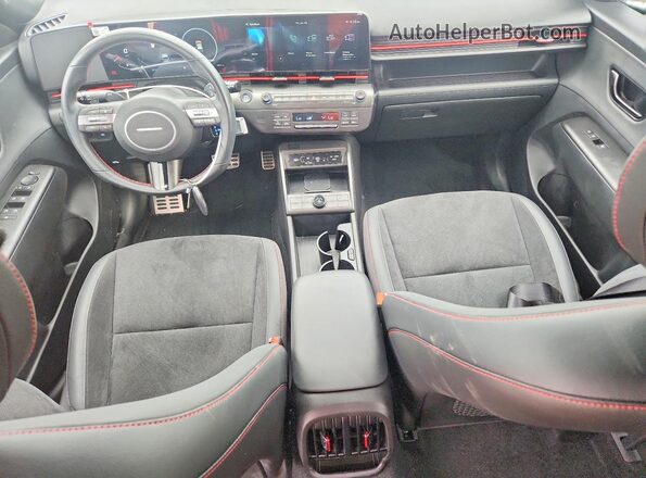 KM8HBCA37SU276996 2025 HYUNDAI KONA White Widok deski rozdzielczej