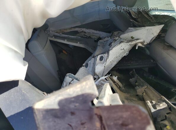 KM8HBCAB3RU174516 2024 HYUNDAI KONA White Հետևի նստատեղերի տեսք