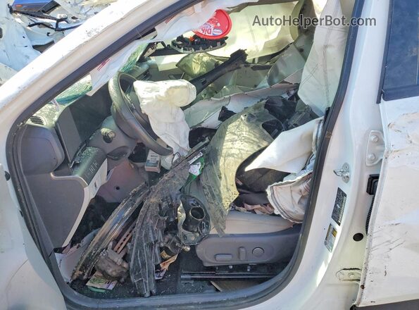 KM8HBCAB3RU174516 2024 HYUNDAI KONA White Սալոնի դիմացի տեսք