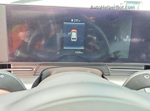 KM8HBCAB3RU179151 2024 HYUNDAI KONA Blue Vista del cuadro de instrumentos