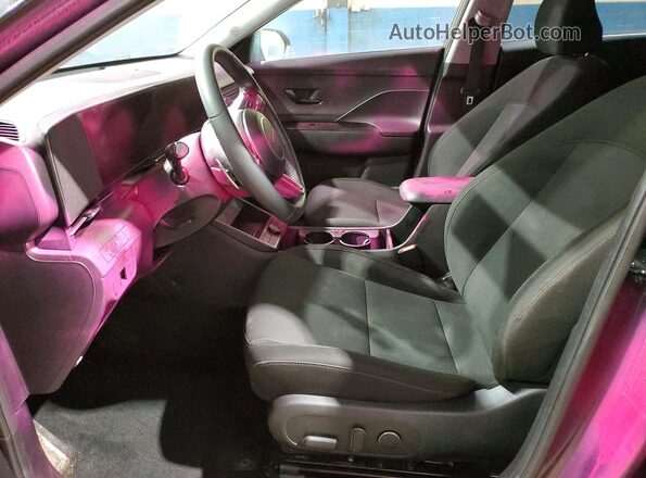KM8HC3AB1SU186344 2025 HYUNDAI KONA Black Front interior view