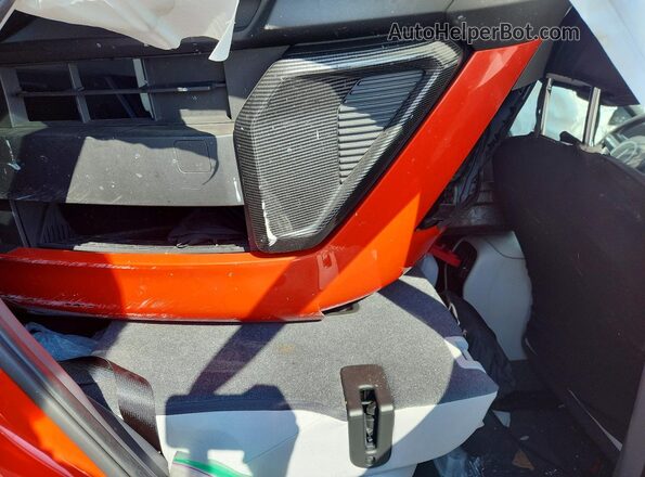 KM8HC3AB3RU058049 2024 HYUNDAI KONA Red Vista de los asientos traseros