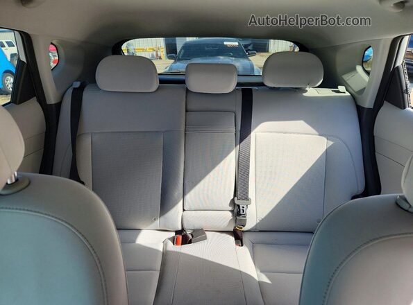 KM8HC3AB7SU312433 2025 HYUNDAI KONA White უკანა სავარძლების ხედი
