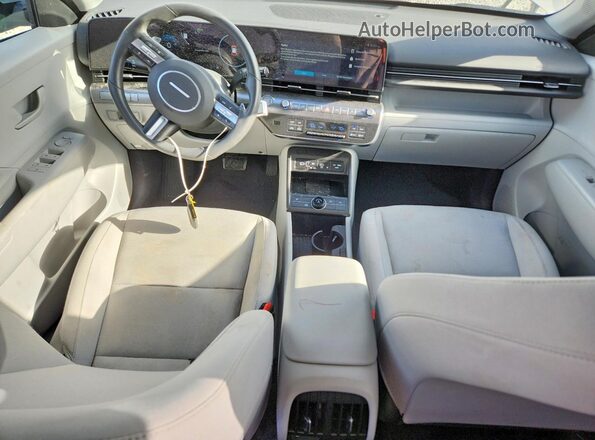 KM8HCCAB2SU263982 2025 HYUNDAI KONA Gray Vista del salpicadero