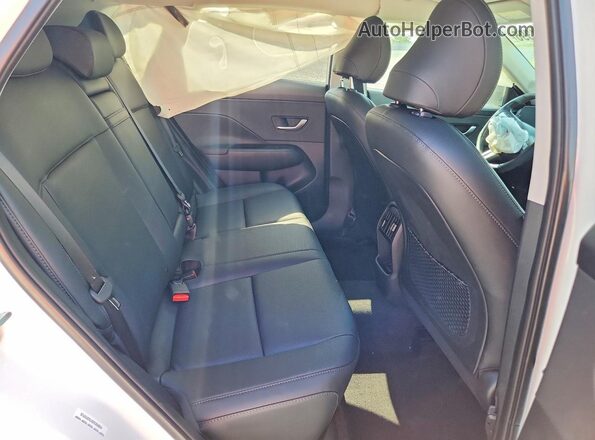 KM8HDCA3XTU372715 2026 HYUNDAI KONA Белый Вид задних сидений