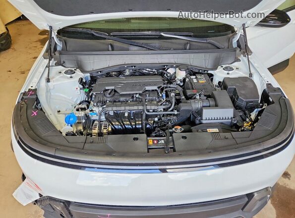 KM8HF3AB0TU495098 2026 HYUNDAI KONA White Engine compartment view