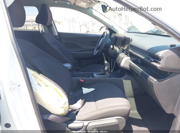 KM8HF3AB5TU353121 2026 HYUNDAI KONA White Vista interior delantera