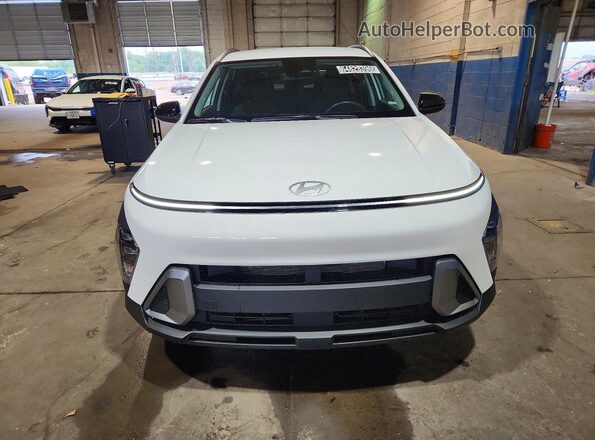 KM8HF3AB5TU437861 2026 HYUNDAI KONA Белый Вид спереди