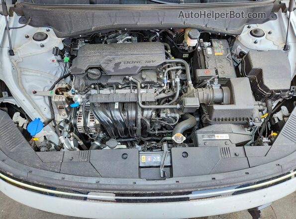KM8HF3AB8TU423713 2026 HYUNDAI KONA White ძრავის განყოფილების ხედი