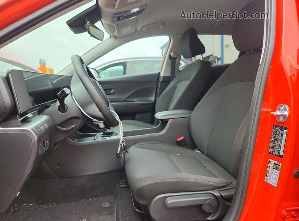KM8HFCAB9TU379740 2026 HYUNDAI KONA Оранжевый Вид салона спереди